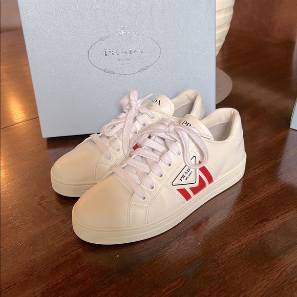 Prada sneakers - Picture 4 of 14
